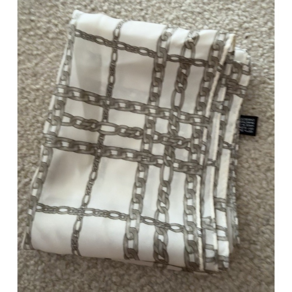 Jones New York 100% Silk Scarf 10.5x52 Ivory Gray Chain Print Oblong Vintage
